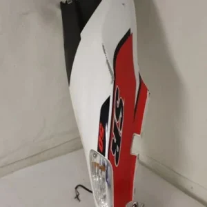Aprilia SR 50 R Heckverkleidung links Blinker Rückleuchte Lampe Verkleidung Heck
