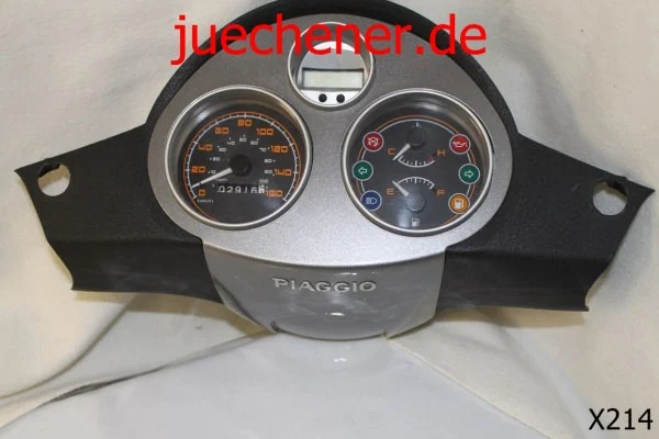 Piaggio Carnaby 125 200 Cockpit Tachometer Tacho