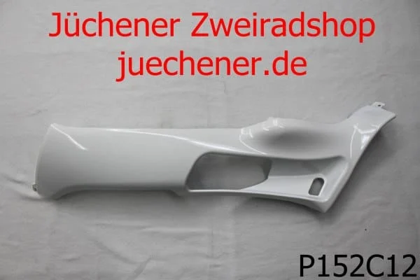 seitenverkleidung_xevo_400_weiss.jpg Piaggio Xevo Spoiler Unterboden links