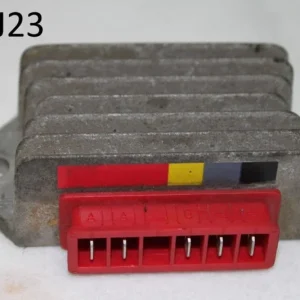 v75j23.jpg Vespa PX50XL E-Start Regler 5 Pin