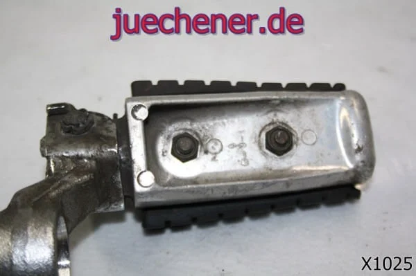 Yamaha XV 1100 Virago Fußraste vorne rechts