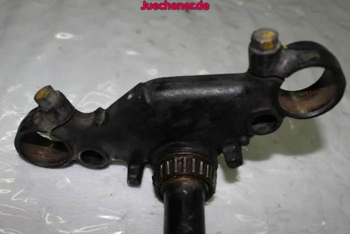 Honda CB750F Baujahr 1976 Gabelbrücke unten Stem Steering