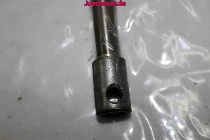 Honda CB750F Baujahr 1976 Steckachse vorne, Radachse Vorderrad plug axis