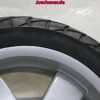 Vespa GT GTS Vorderrad Felge Reifen