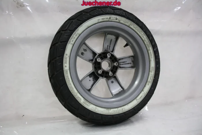 Vespa GTS Vorderrad Felge Reifen