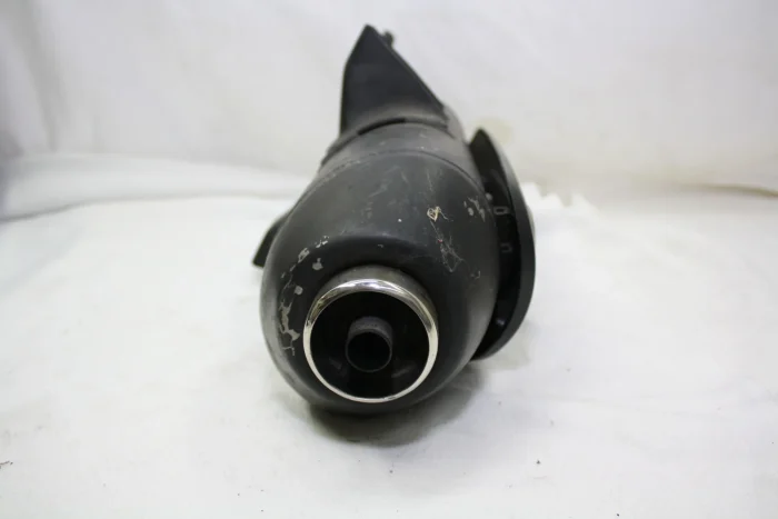 r71-derbi-gp1-schalldaempfer-auspuffanlagen-teile-gebraucht-3 Derbi GP1 Schalldämpfer Auspuff original Endschalldämpfer