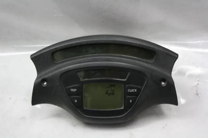 l115-x-9-instrumentengruppe-display-cockpit-zuendsteuerung-gebraucht-1 Piaggio X 9 Instrumentengruppe Display Cockpit Zündsteuerung