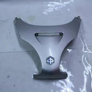 m168-x-9-abdeckung-vorn-silber-gebraucht-1 Piaggio X 9 Abdeckung vorn silber