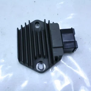 m238-cbr-125-lichtmaschinenregler-gleichrichter-laderregler-regulator-gebraucht-1 Honda CBR 125 Lichtmaschinenregler Gleichrichter Laderregler regulator