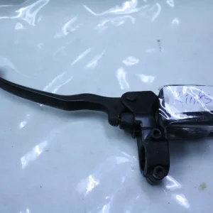 m240-cbr-125-bremspumpe-vorne-bremszylinder-handbremse-brake-gebraucht-1 Honda CBR 125 Bremspumpe vorne Bremszylinder Handbremse Brake