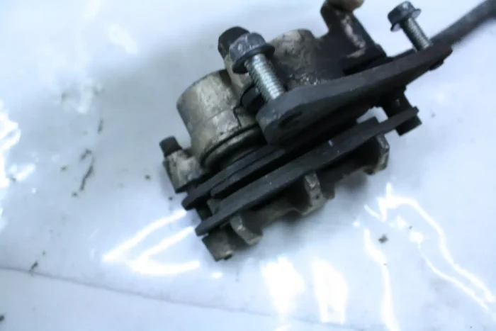 Honda CBR 125 Bremszange vorne Bremssattel Brake caliper