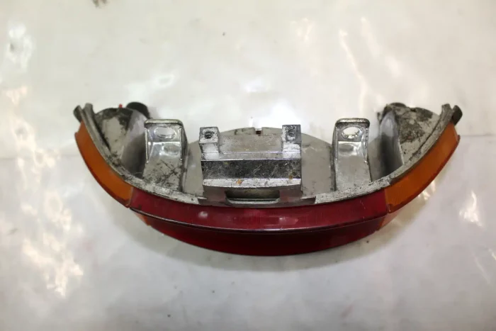Peugeot Buxy Zenith Hecules Limbo Rücklicht