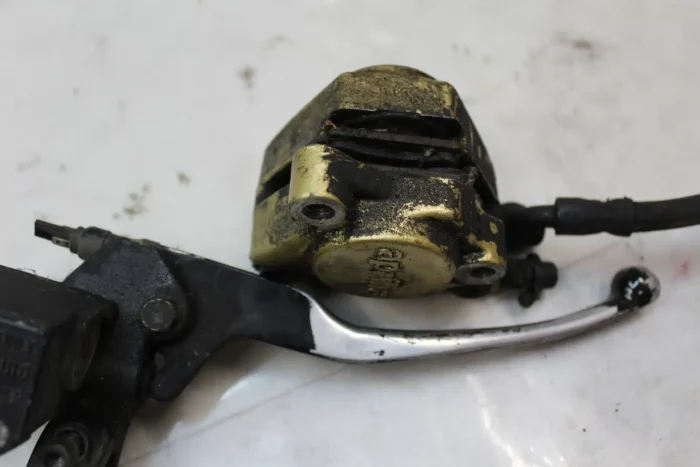 m762-sr-bremszylinder-rechts-gebraucht-2 Aprilia SR Bremszylinder rechts
