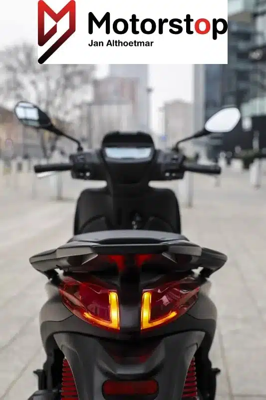 piaggio-medley-125-sport-e5_06 Piaggio MEDLEY 125 E5+