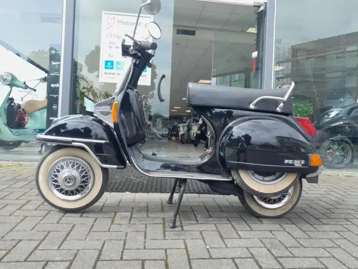 vespa-px-80-pink-floyd_01 Vespa PX 80