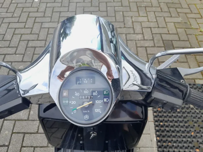 vespa-px-80-pink-floyd_04 Vespa PX 80