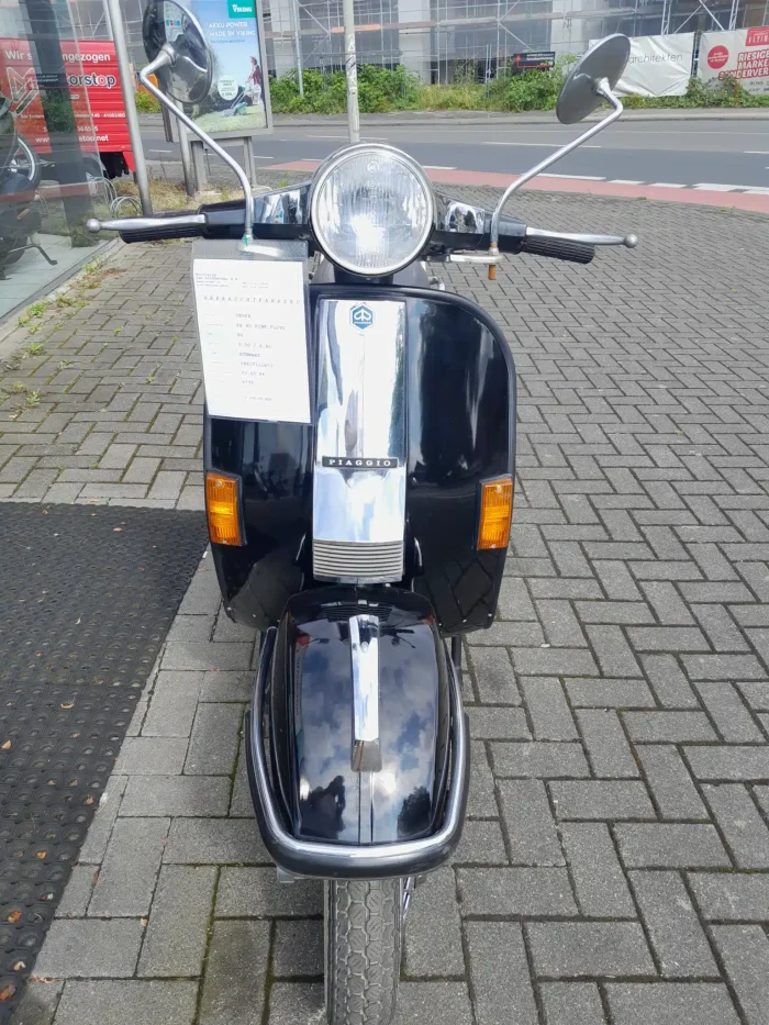vespa-px-80-pink-floyd_05 Vespa PX 80